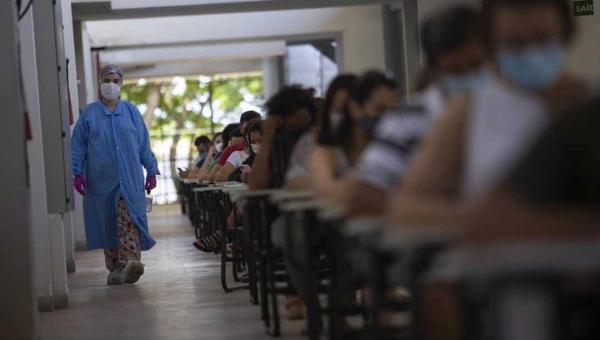 Não há imunidade natural permanente contra Covid-19, indica estudo americano