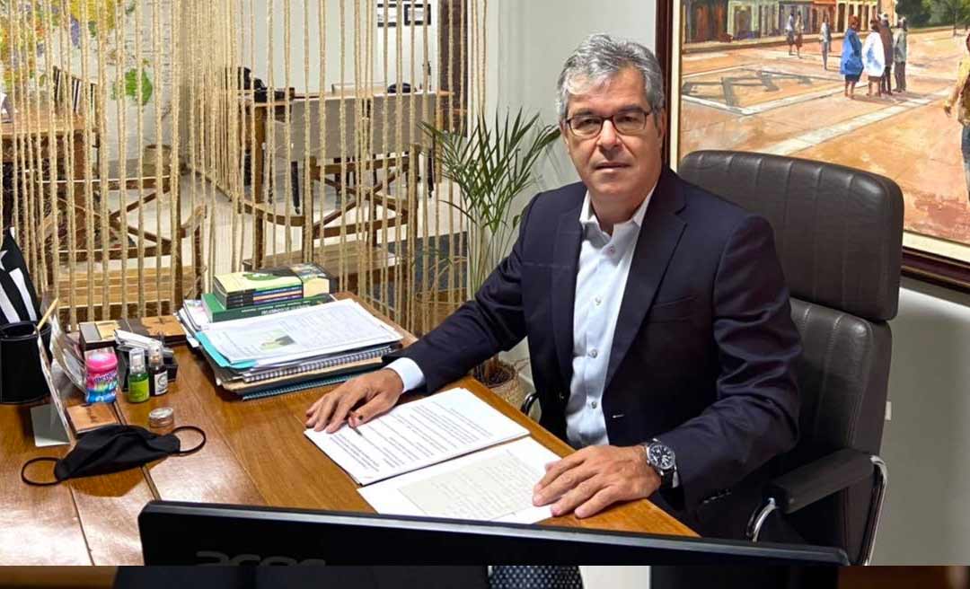Jorge Viana elogia Gladson Cameli pela busca da vacina: "Importante atitude do governador"