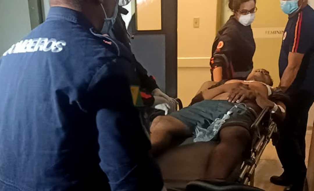 Flanelinha é esfaqueado no peito pela namorada no Bosque; mulher alegou legítima defesa