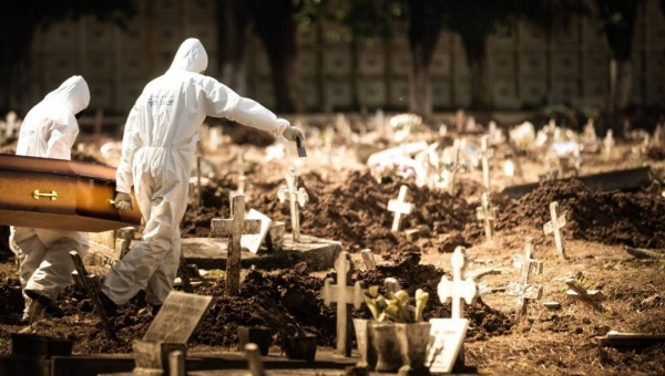 Acre atingiu a marca de quase 800 óbitos por covid-19 nesta terça-feira