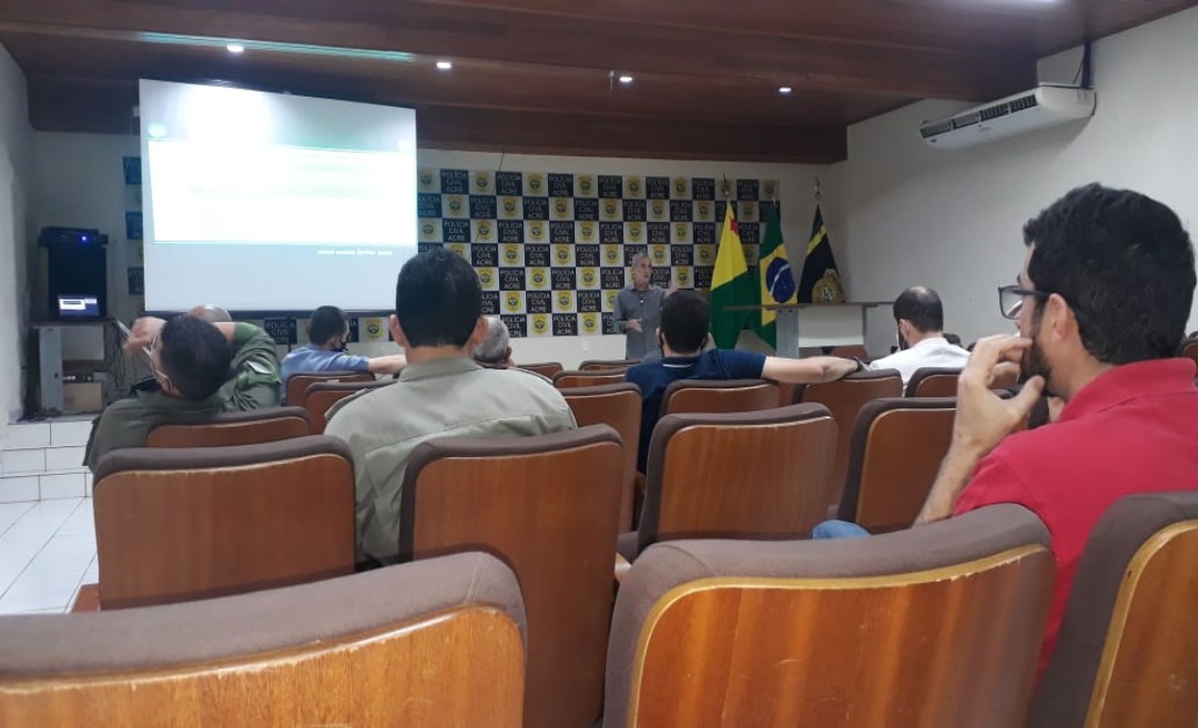 Cúpula da Segurança Pública do Acre se reúne para discutir estratégias de combate à criminalidade