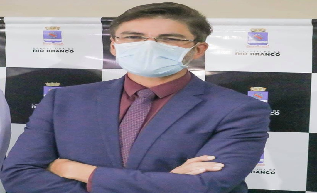 Secretário de Bocalom diz que "petistas" nomeados serão exonerados após "transição de informações"