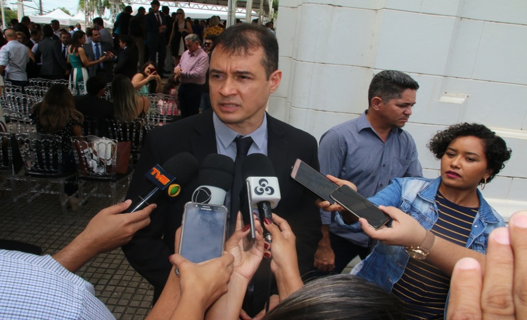 Secretário de Segurança do Acre sugere que bandidos que atacam a polícia vão morrer