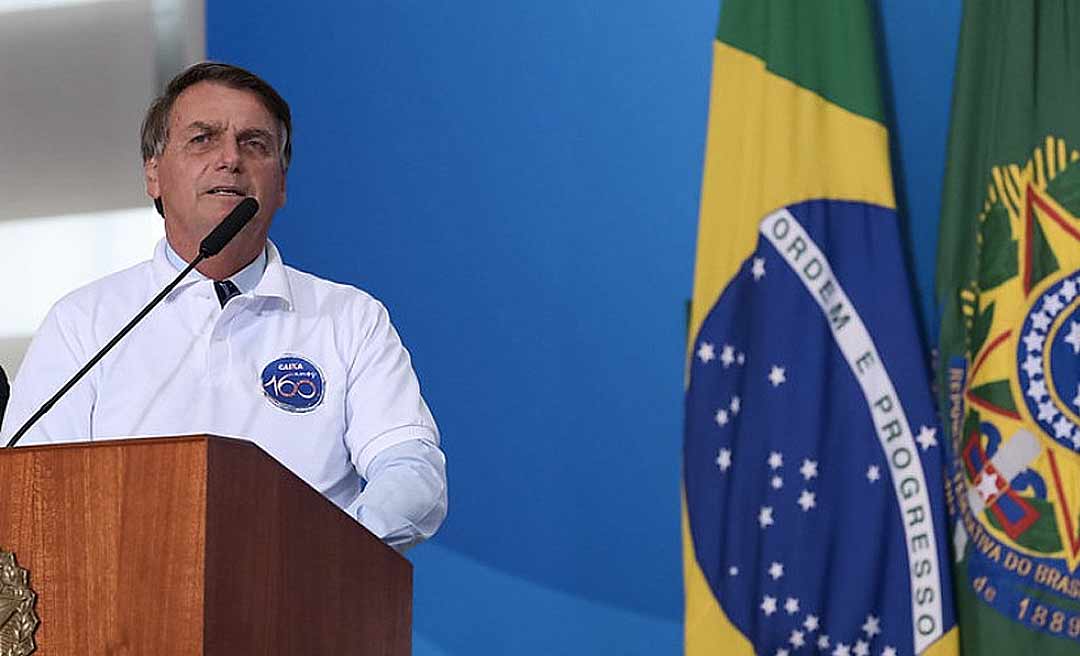Recado a Doria? "Vacina é do Brasil, não é de nenhum governador", diz Bolsonaro 
