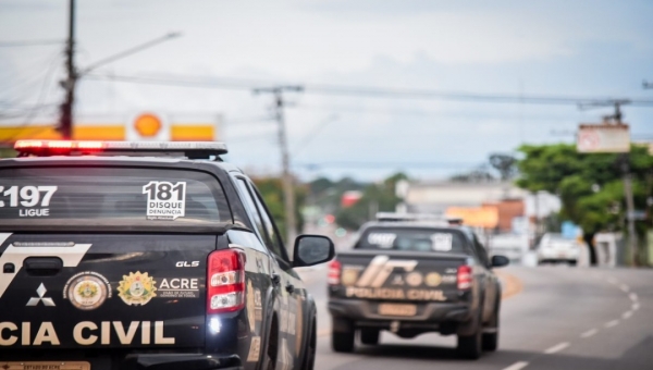 Polícia Civil prende mulher por homicídio tentado no bairro Rosa Linda no 2º Distrito da Capital