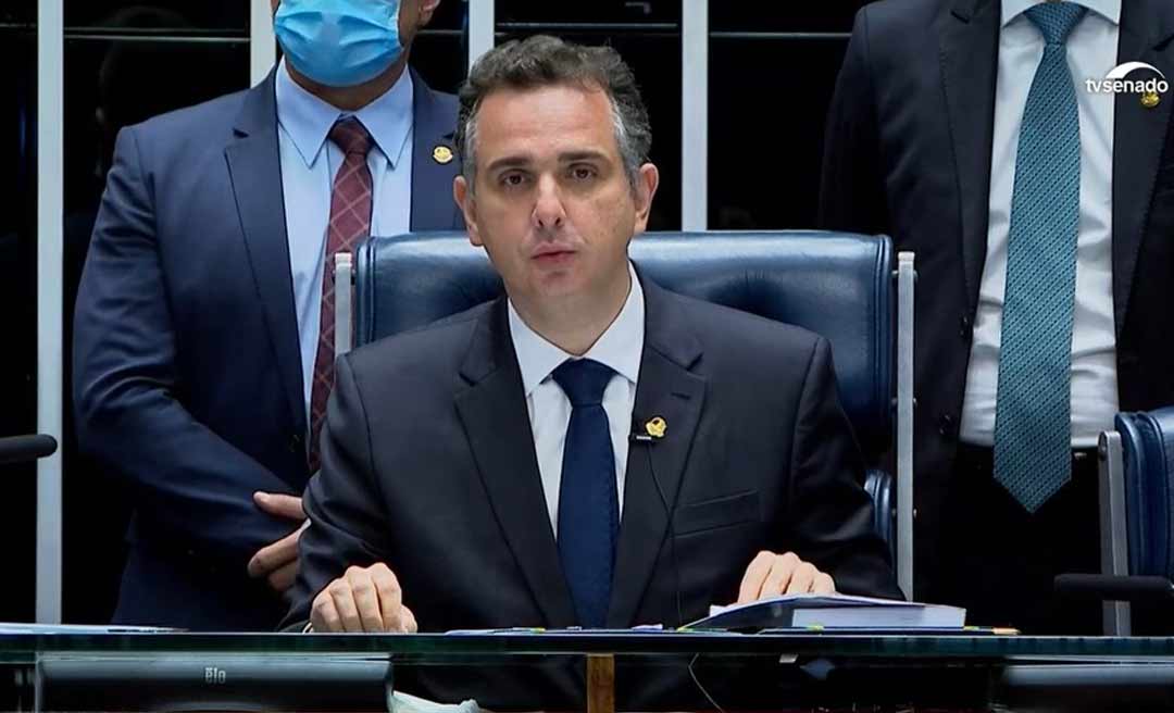 Rodrigo Pacheco, do DEM, é eleito presidente do Senado com apoio de Bolsonaro e 10 partidos