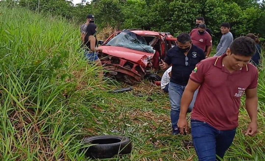 Acidente fatal na BR 317 registra morte de taxista e deixa 2 feridos