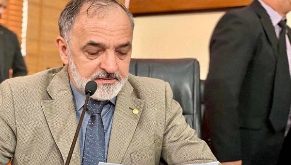 Deputado Tchê cobra influência de políticos bolsonaristas para trazer mais vacinas ao Acre