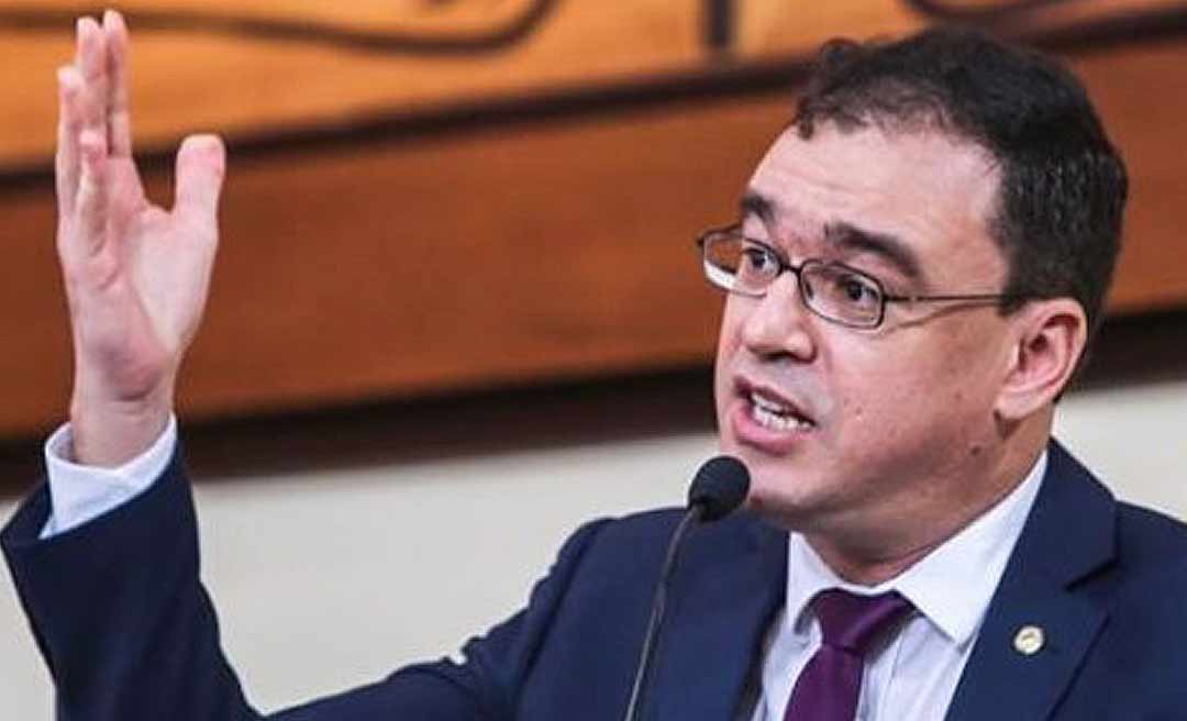 Zen diz sobre baixa vacinação: “é um atestado de incompetente, de descaso e com deboche das vidas perdidas”