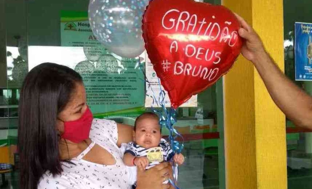Bruninho recebe alta médica e retorna para casa curado da Covid-19