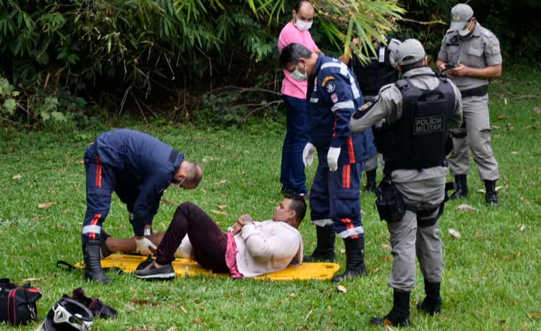 Assaltantes entram em confronto com a polícia e acabam levando a pior