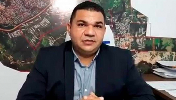 Bocalom compareceu, mas não nos deu respostas” diz o vereador Fábio Araújo