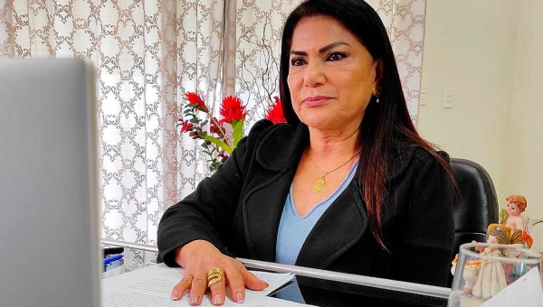 Antonia Sales sugere a contratação de médicos formados no exterior com base em decisão da Justiça Federal