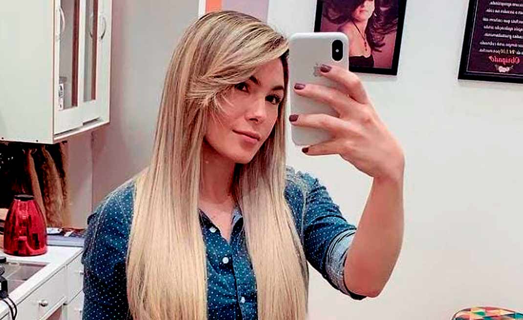 Gladson ‘senta a caneta’ e exonera sobrinha de Marfiza Galvão e Sérgio Petecão