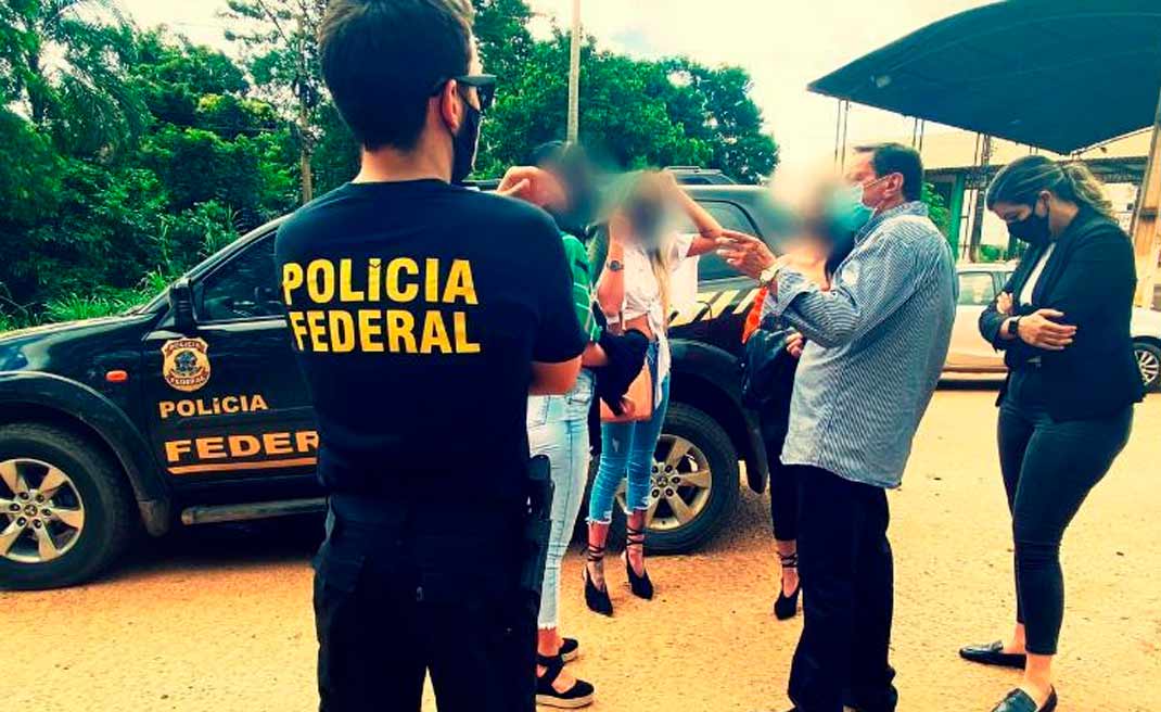 Jovens que foram levadas para a Bolívia pelo tráfico de pessoas são resgatadas pela Polícia Federal
