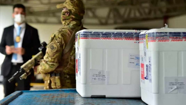 Acre recebe nesta quinta-feira mais 22 mil doses da vacina anticovid