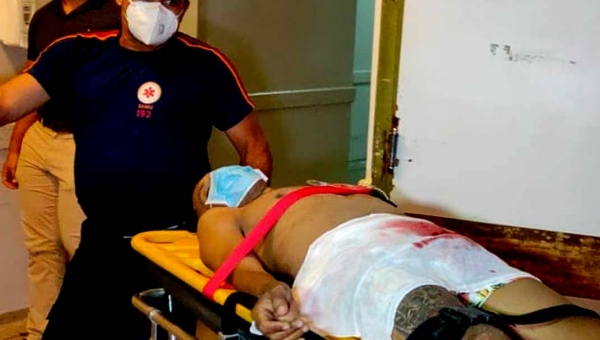 Bandidos fazem família refém, roubam pertences, mas acabam presos em flagrante pela Polícia