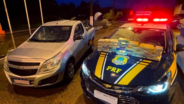 Narcotraficante é preso com quase 30 quilos de cocaína escondida em fundo falso de banco de veículo