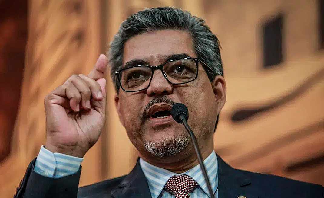 Líder da oposição na Aleac diz que governo está ‘desorientado’ e declarações de Rocha merecem investigação