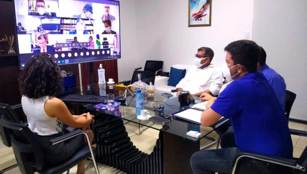 Anvisa diz a governadores que precisa de documentos para atestar qualidade da Sputnik; Gladson reclama de demora