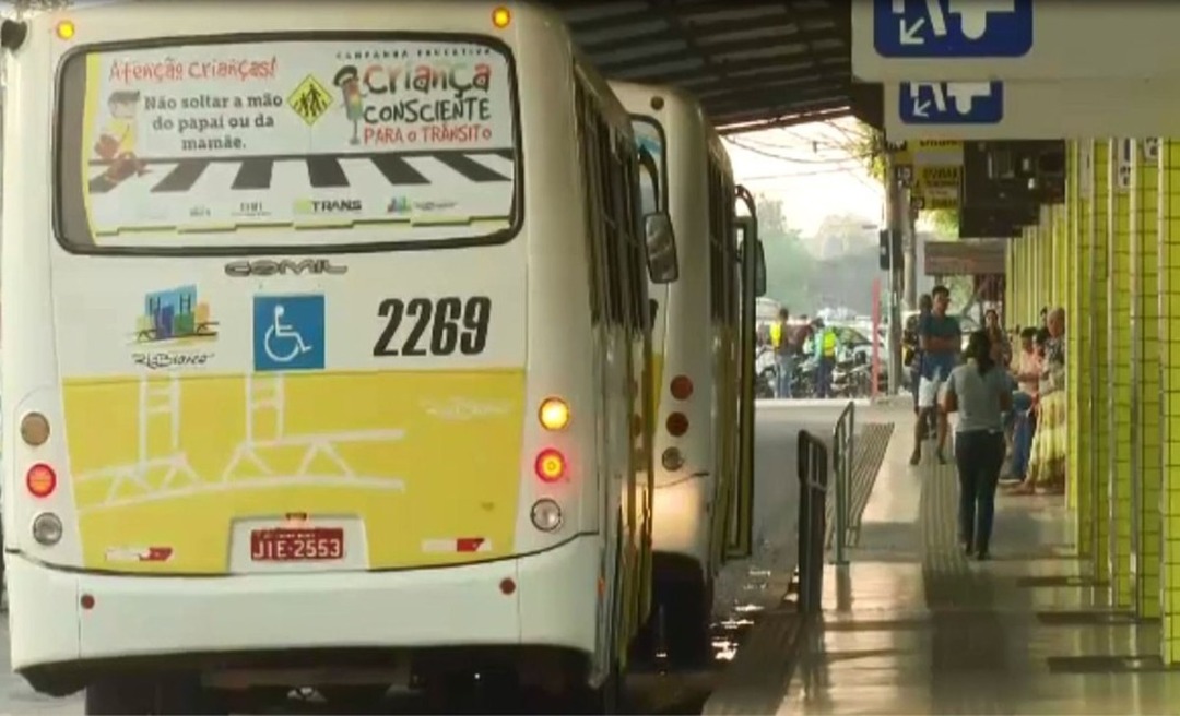 Prefeitura quer pagar quatro passagens de ônibus por mês a beneficiários do Bolsa Família