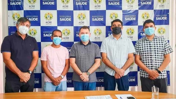 Vereador Samir Bestene propõe ajuda em visita à Sesacre