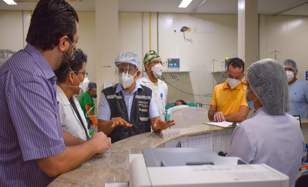 Representantes da Saúde fazem visita ao Pronto Socorro e defendem valorização dos servidores