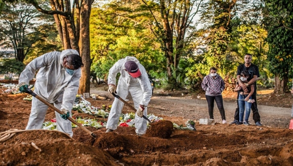 Acre registra cinco mortes por covid-19 e mais 378 novos infectados neste sábado