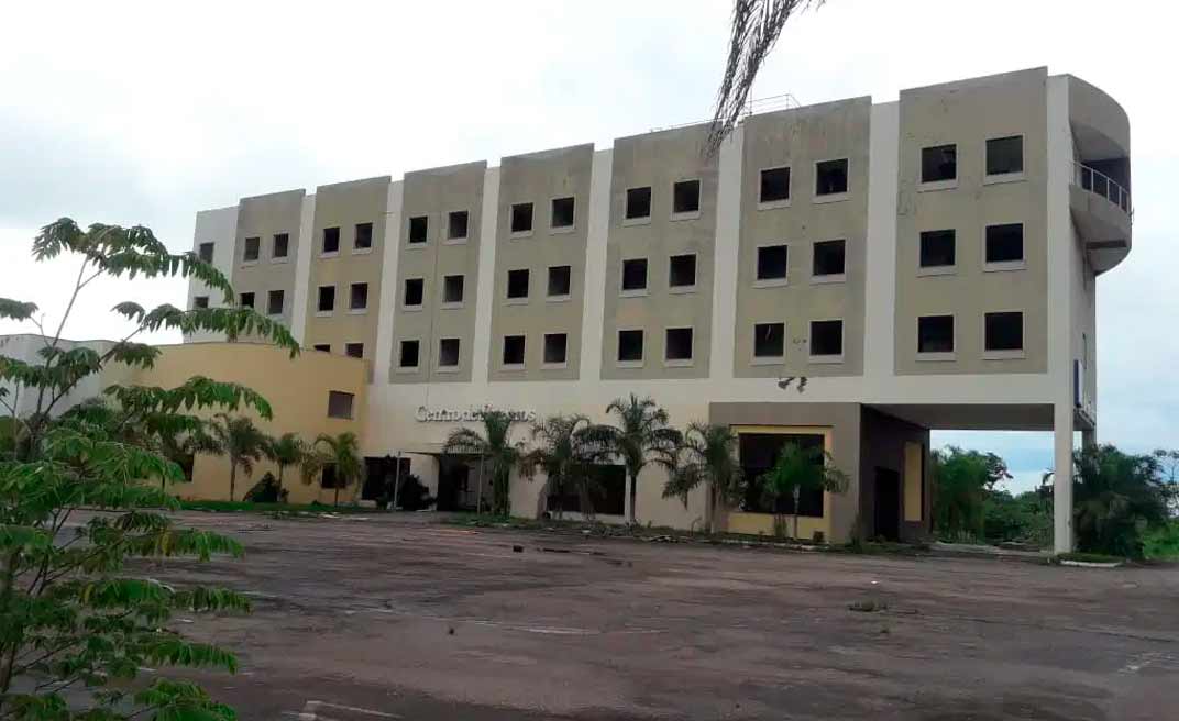 Gladson desapropria Resort Hotel para instalar nova sede do Ministério Público