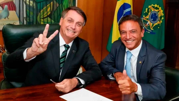 Pra livrar Bolsonaro, Bittar assina CPI para investigar governadores e prefeitos