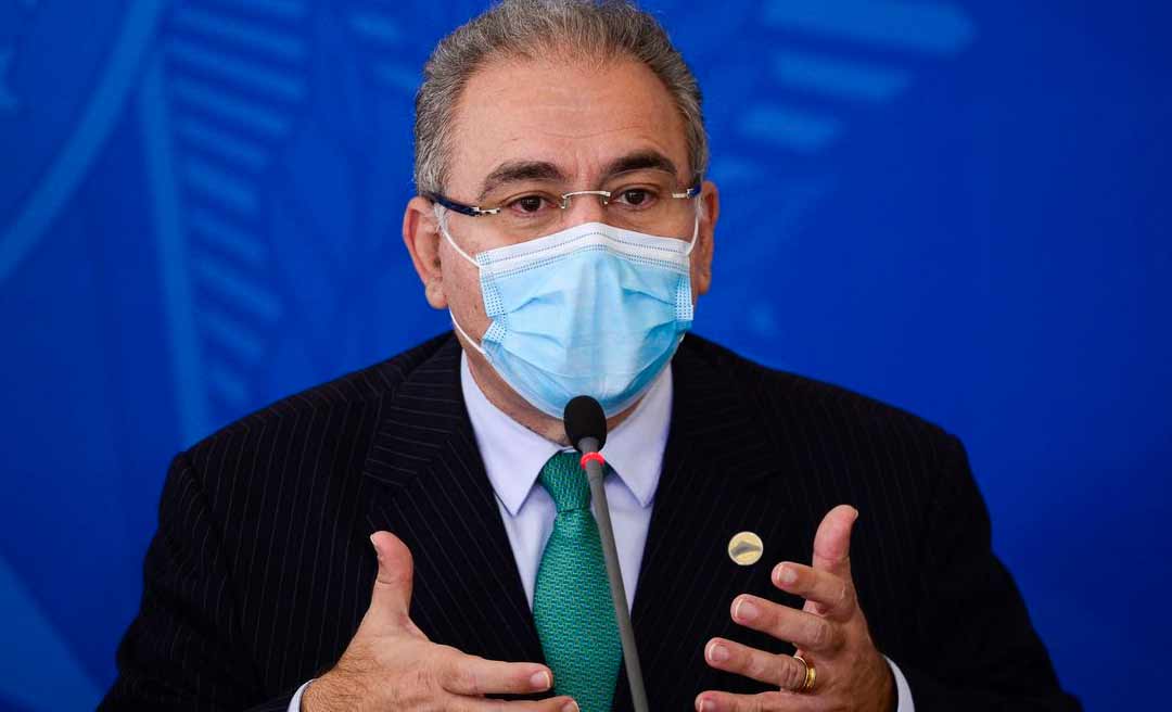 Queiroga anuncia 15,5 milhões de doses de vacina da Pfizer até junho