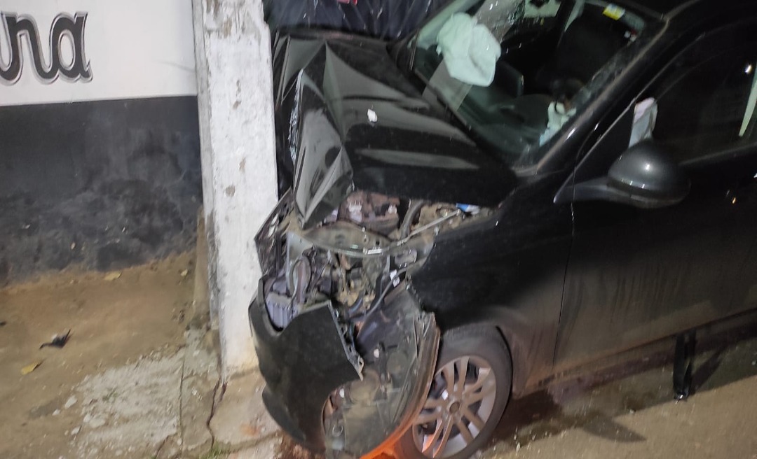 Bandidos acabam presos após assaltar motorista de aplicativo no Aviário