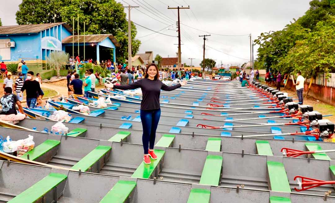 Prefeitura de Porto Walter entrega para população R$ 4 milhões em obras através da deputada Jéssica Sales