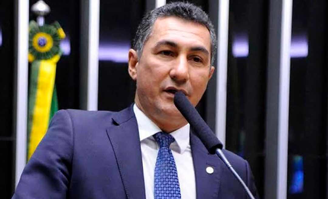 Jesus Sérgio pede mais vacinas e campanha publicitária nacional sobre prevenção da Covid-19