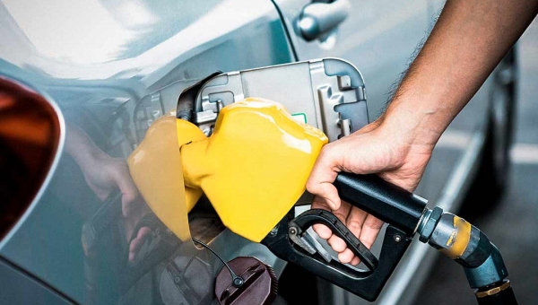 Anunciados novos reajustes nos preços da gasolina e do óleo diesel 