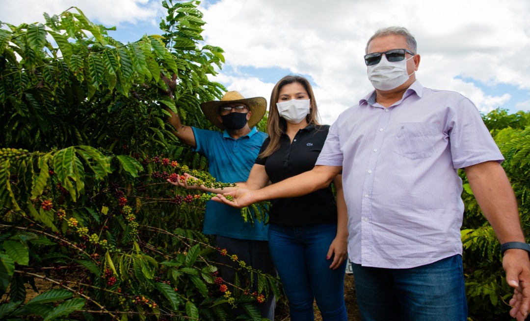 Emendas parlamentares de Jéssica Sales gera investimentos de R$ 5 milhões em Mâncio Lima