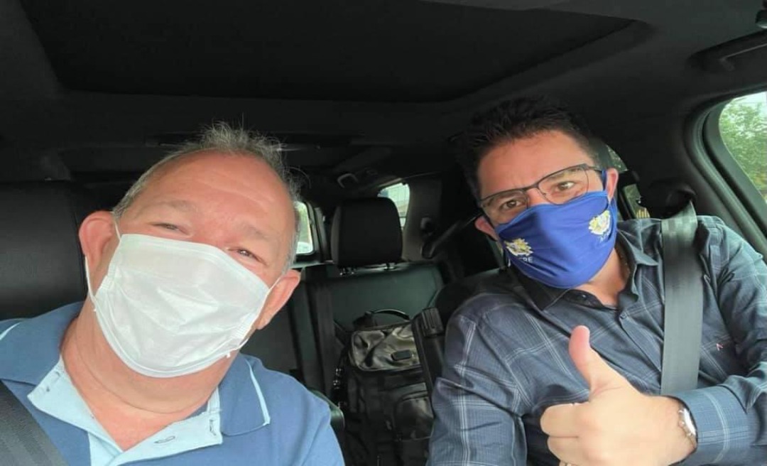 De carona com Gladson, Calixto diz que governador “é demasiadamente acessível”; líderes da Aleac comentam