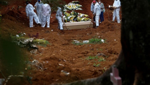 Entre domingo e terça, Acre registra 40 mortes causadas pela covid e número de mortos fecha em 1.445