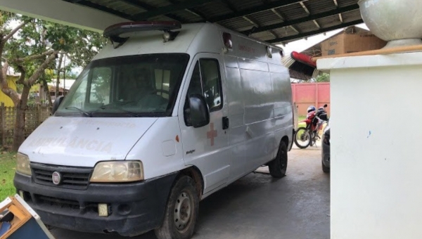 Com quase tudo funcionando precariamente, Hospital de Jordão é o verdadeiro retrato do abandono