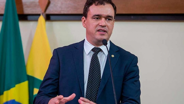 “Não tem problema nenhum que investigue até a geração do meu tataravô”, diz Zen