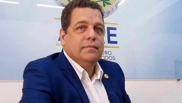 Com equipe reduzida e limitado, Rocha vê mais um integrante da Vice-Governadoria ir embora