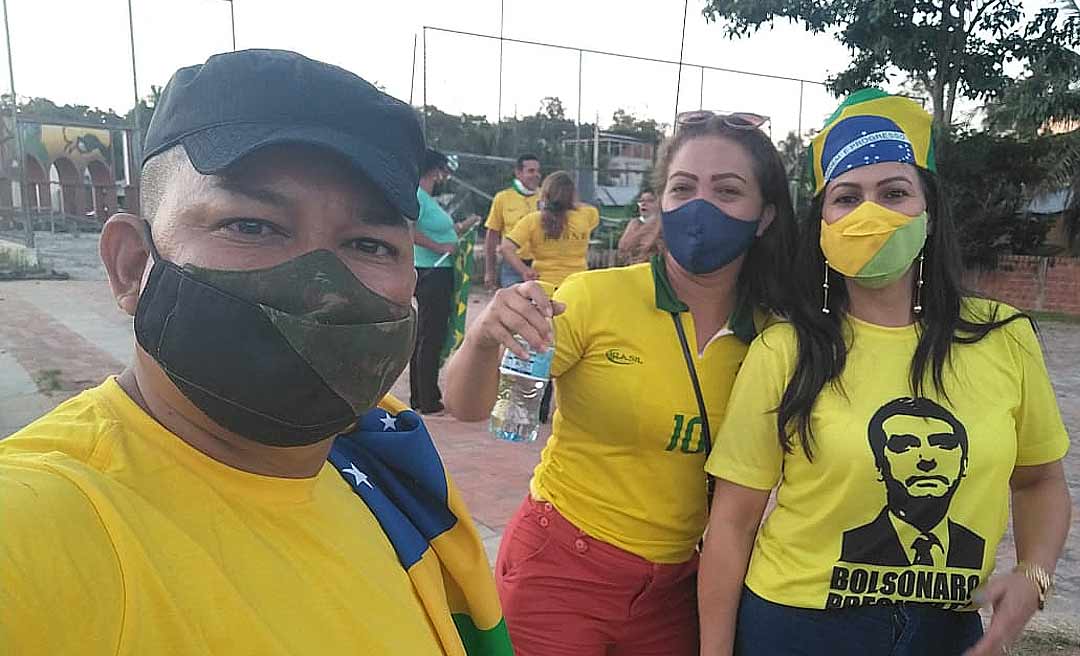 "Bolsonaro do Acre" comanda ato a favor do presidente em Cruzeiro do Sul e critica STF