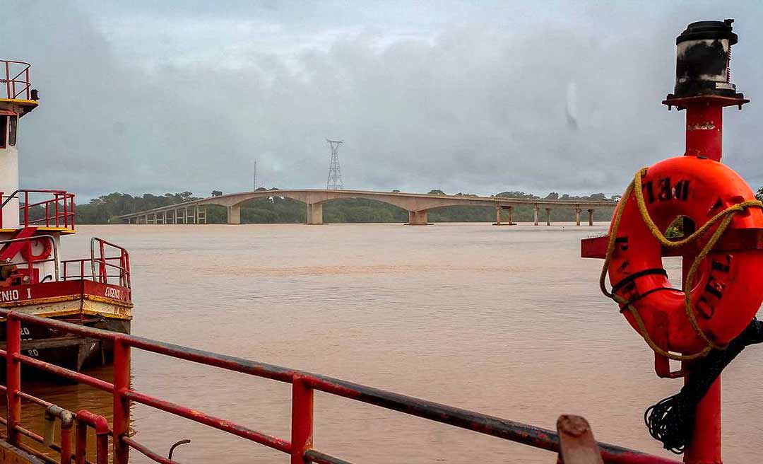 Ponte do Abunã reduzirá custo do transporte no Acre, diz o presidente Bolsonaro