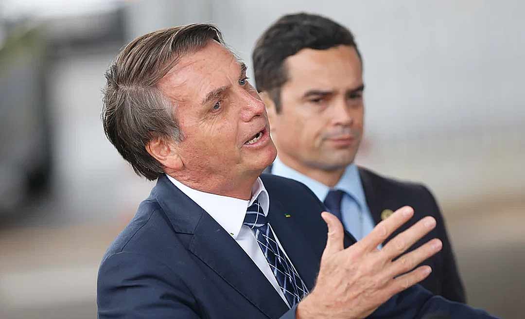 Decreto de Bolsonaro contra medidas restritivas pretende atropelar governadores e prefeitos