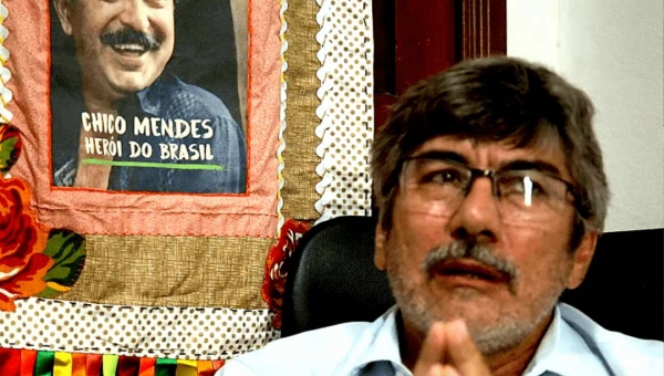 Advogado Gomercindo Rodrigues se manifesta contra a concessão das florestas públicas do Mogno, Liberdade e Gregório