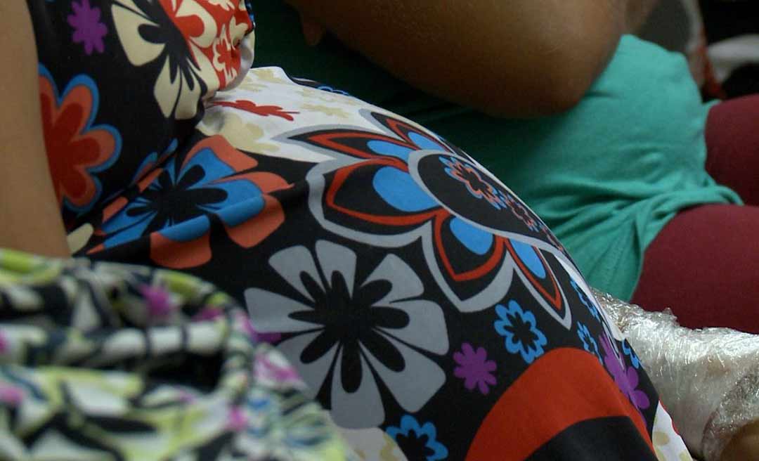 Bolsonaro sanciona lei de Perpétua que determina o afastamento de grávidas do trabalho presencial