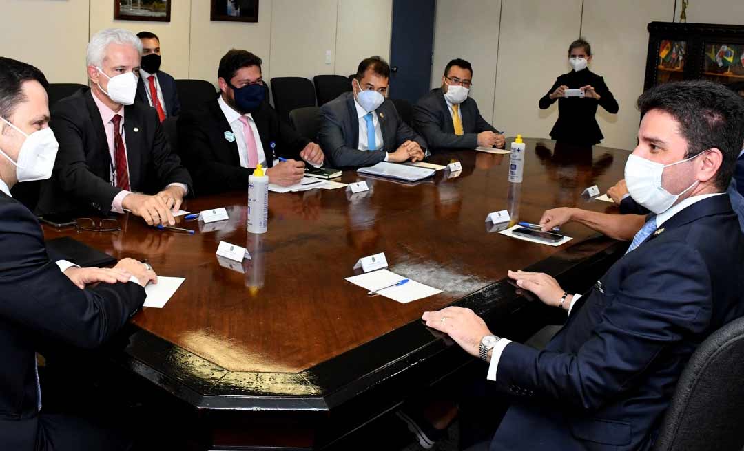 No Ministério da Justiça, Gladson Cameli pede reforço pela segurança na divisa com Rondônia e Amazonas