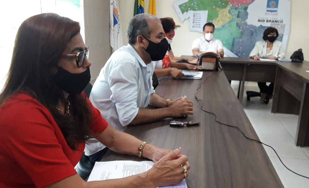 Prefeitura de Rio Branco recebe sindicatos para instituir comissão para tratar de assuntos de interesses da categoria