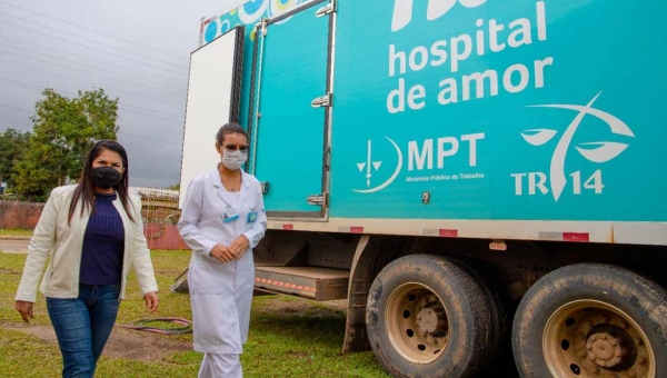 No Juruá, Deputada Antonia Sales acompanha atendimento itinerante do Hospital de Amor