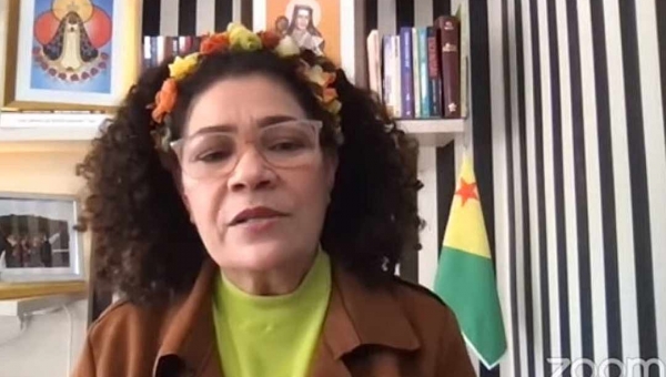 Perpétua diz que regras do Ministério da Saúde para entrar no Mais Médicos são “draconianas”